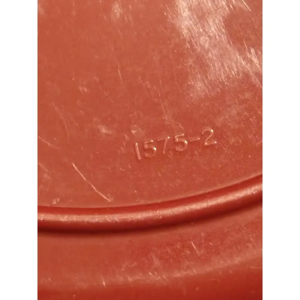 Tupperware small red